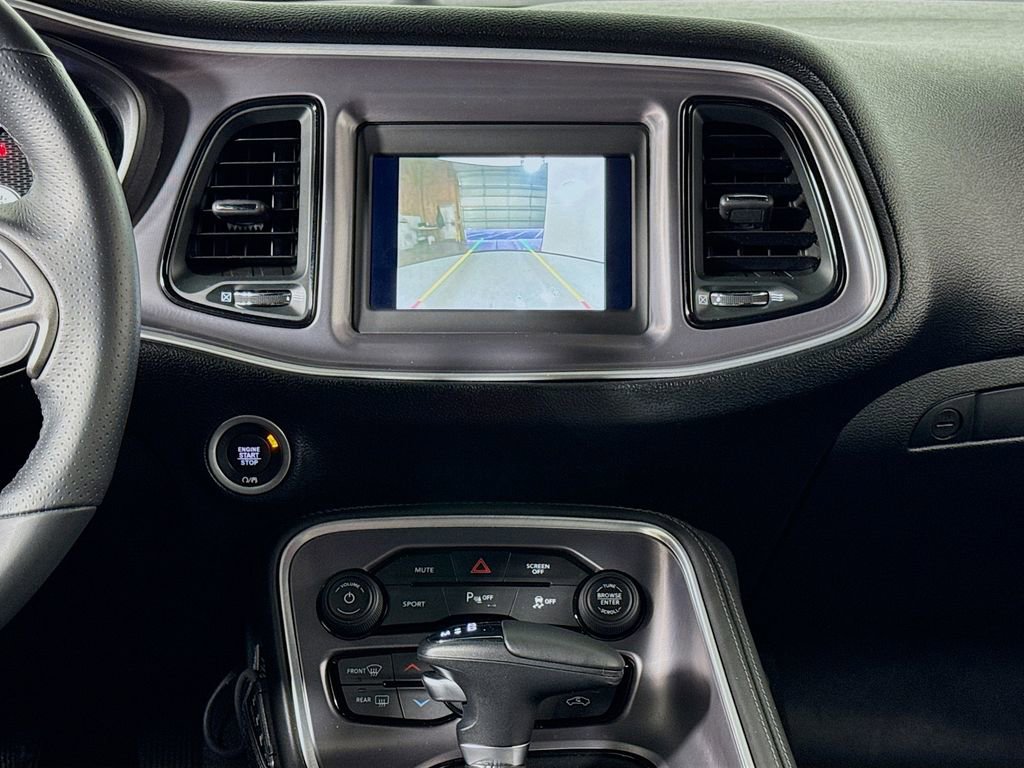 Used 2019 Dodge Challenger R/T w/ Driver Convenience Group image 14