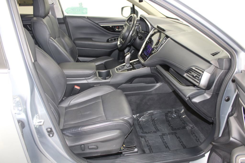 Used 2022 Subaru Outback Limited image 26