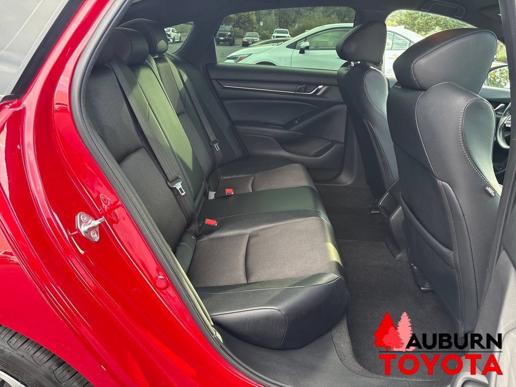 Used 2018 Honda Accord Sport image 20