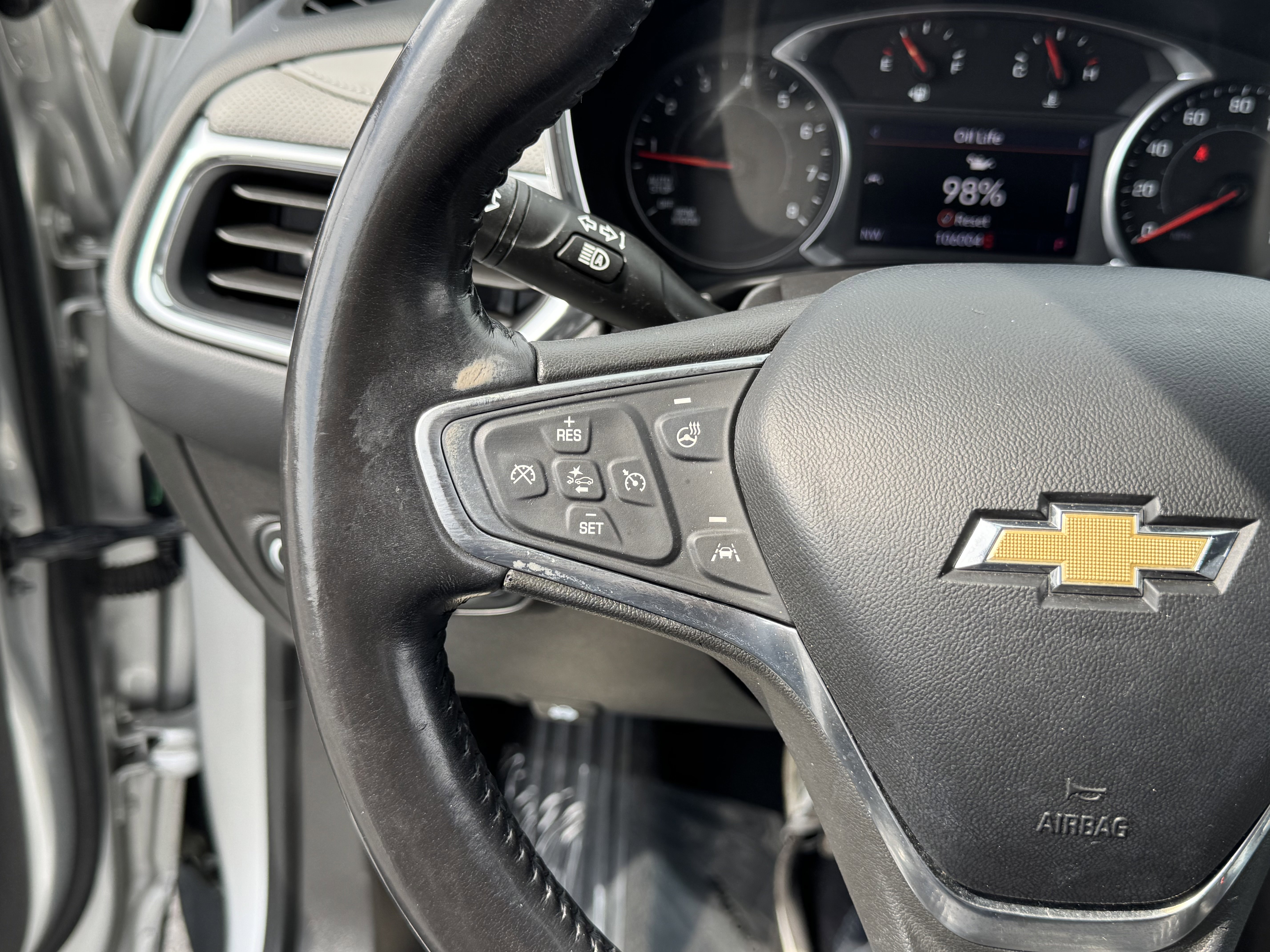 Used 2021 Chevrolet Equinox Premier image 22