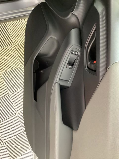 Certified 2025 Subaru Crosstrek 2.0i Premium w/ Convenience Package #2 AWD/4WD image 15