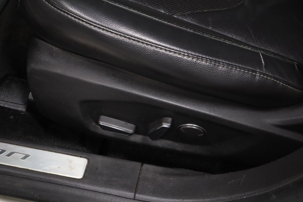 Used 2016 Ford Fusion Titanium FWD image 27