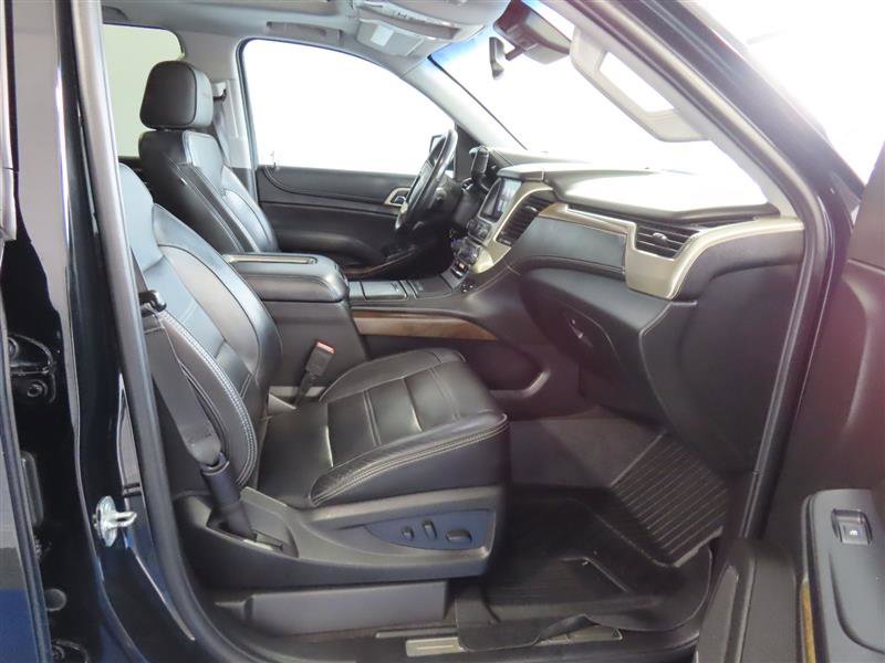 Used 2019 GMC Yukon XL Denali w/ Denali Ultimate Package image 27