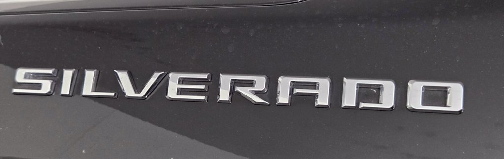 Used 2024 Chevrolet Silverado 1500 W/T w/ Trailering Package RWD image 9