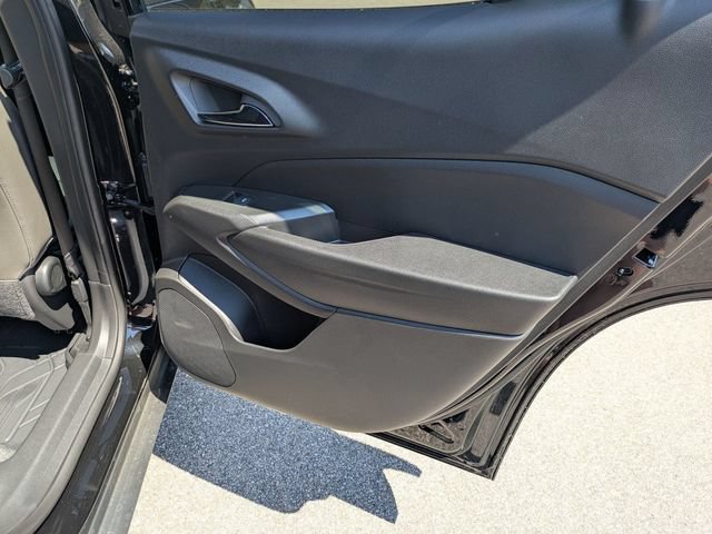 New 2026 Chevrolet Trax ACTIV w/ Sunroof Package FWD image 30