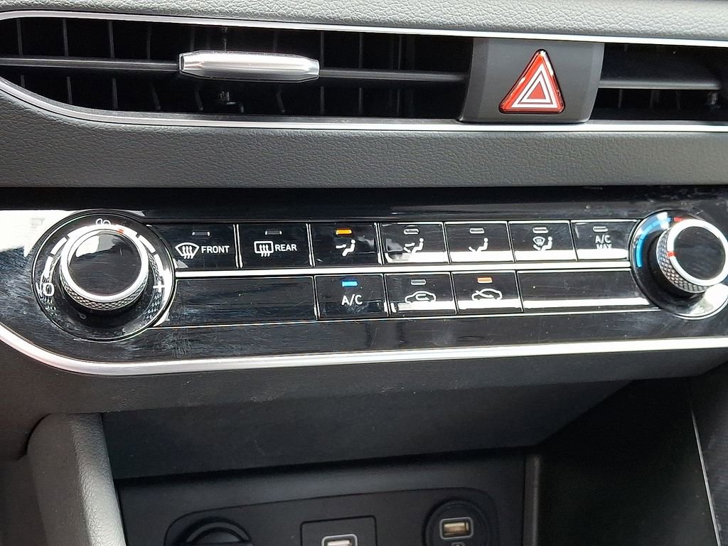 Used 2023 Hyundai Sonata SE FWD image 15
