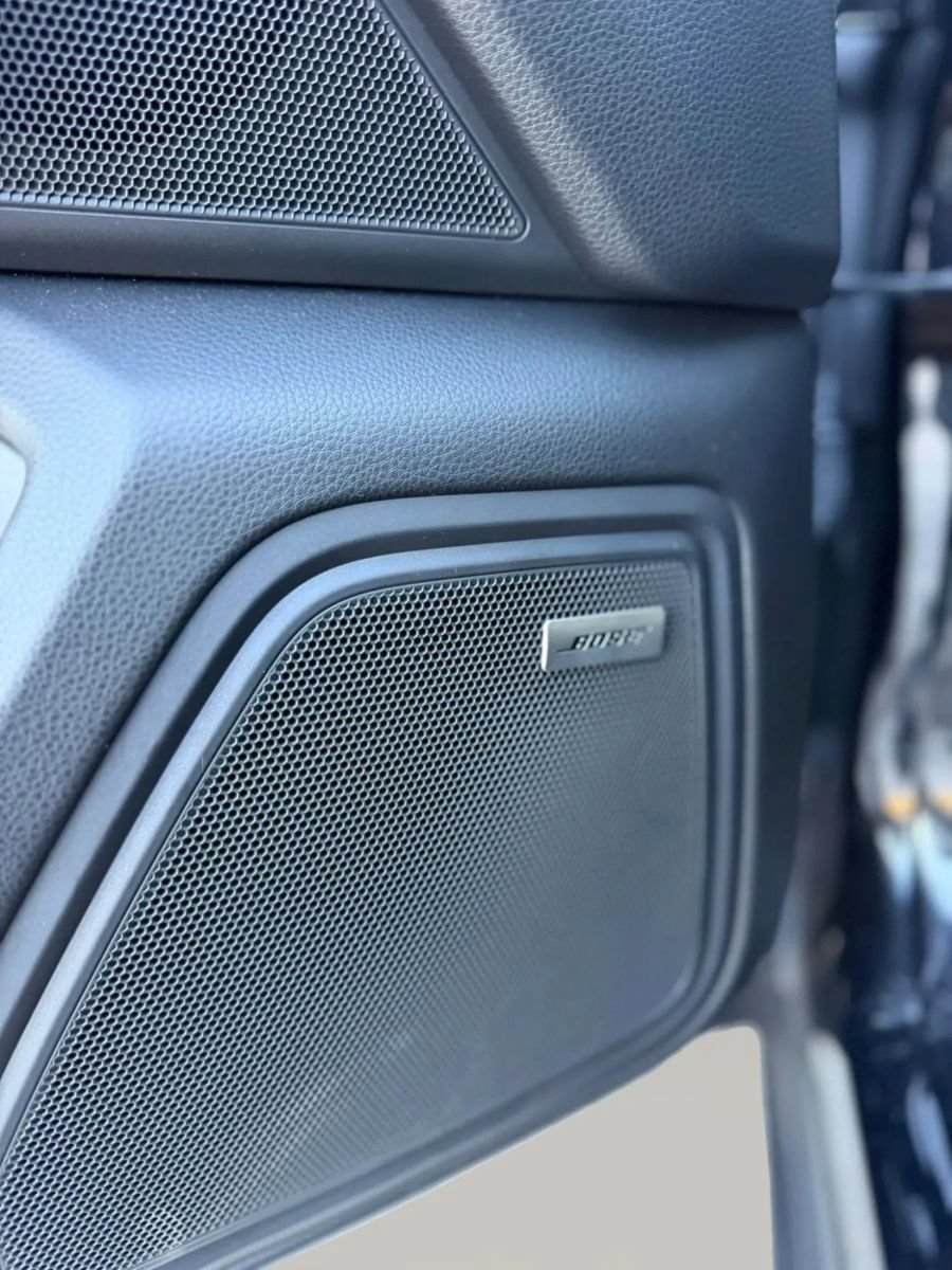 Used 2017 Porsche Macan AWD/4WD image 13
