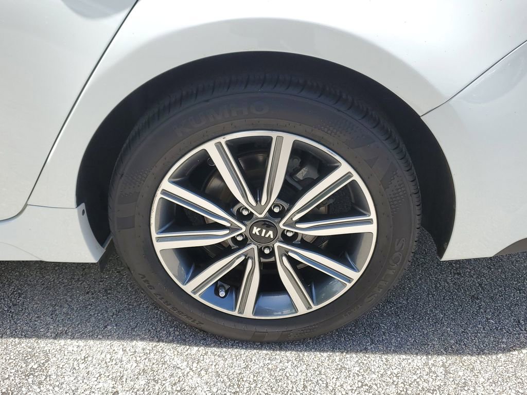 Used 2019 Kia Optima LX w/ LX 17" Wheel Package image 10