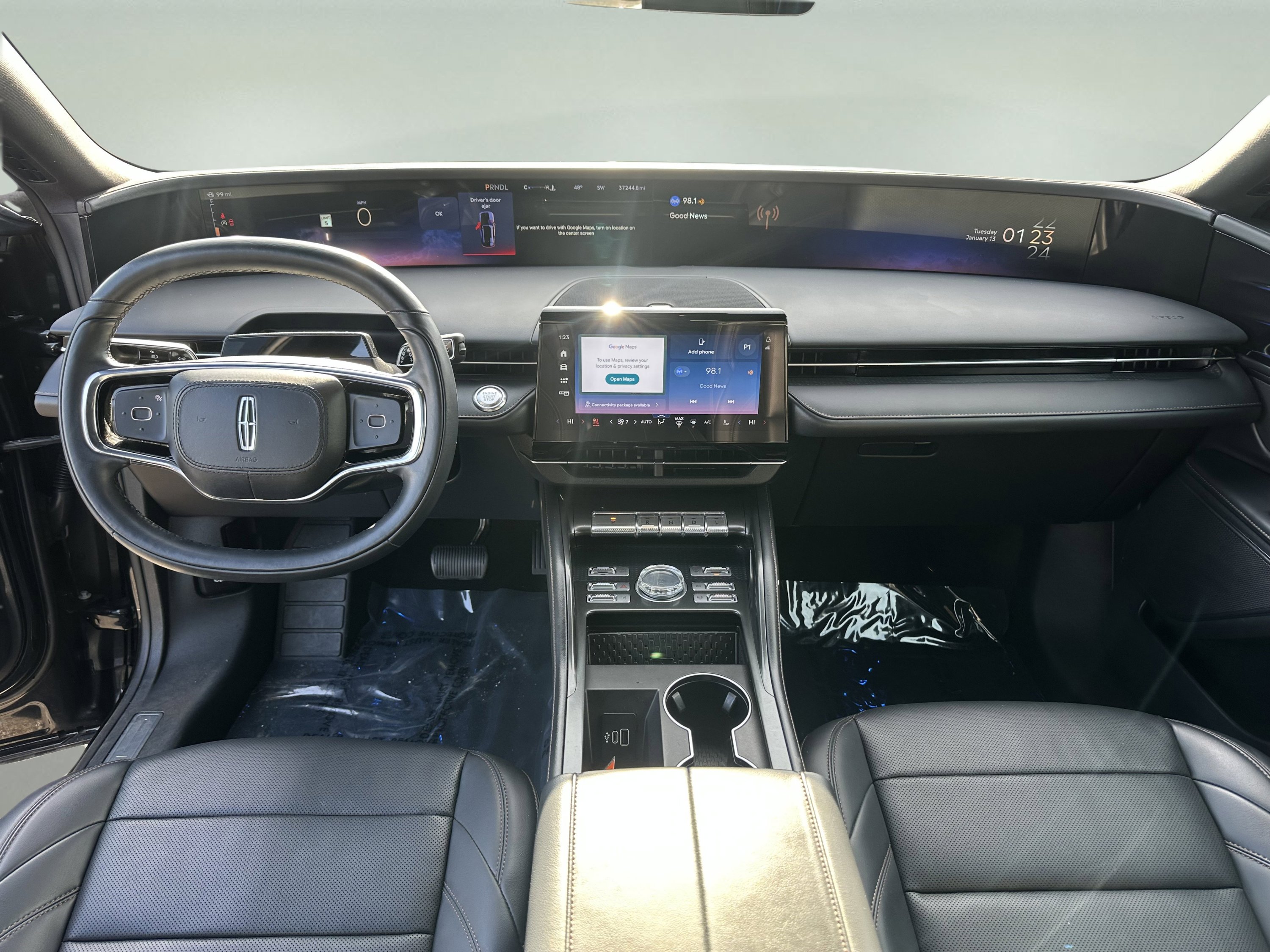 Certified 2024 Lincoln Nautilus Premier w/ Jet Appearance Package AWD/4WD image 11