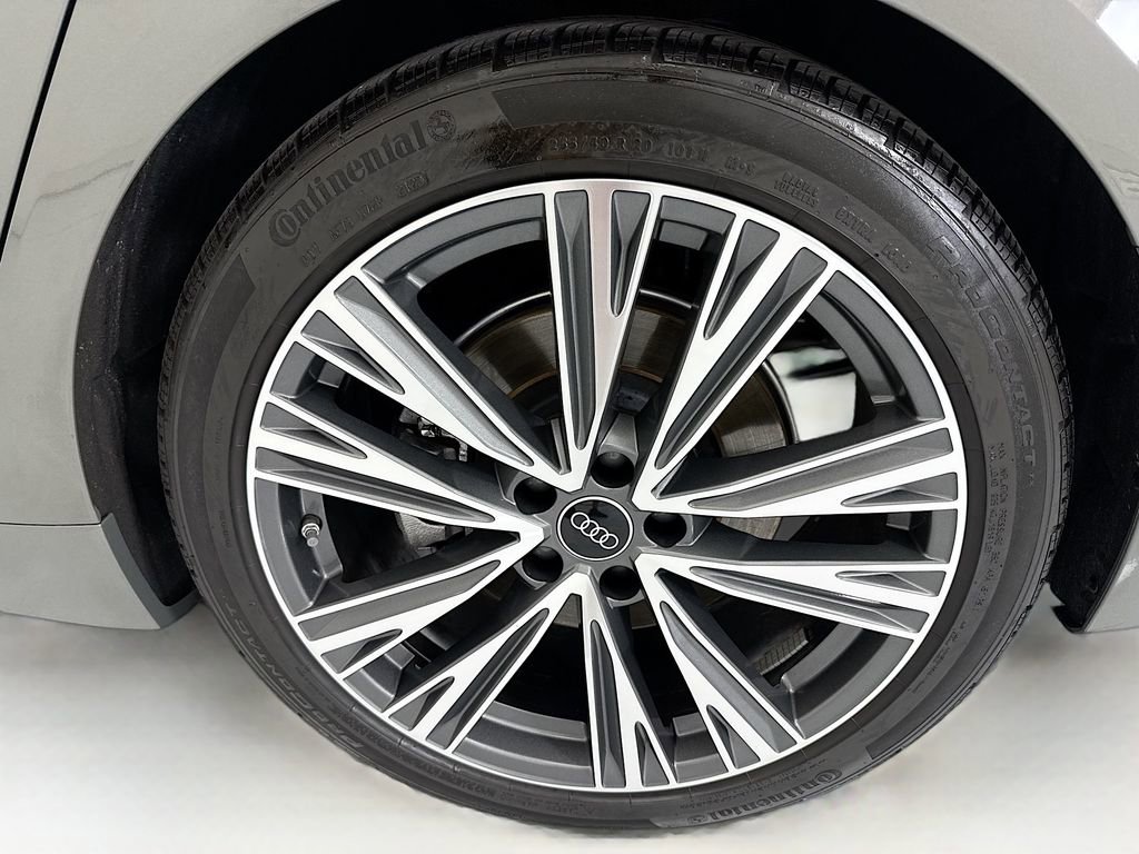 Used 2024 Audi A6 2.0T Premium w/ Convenience Package image 30