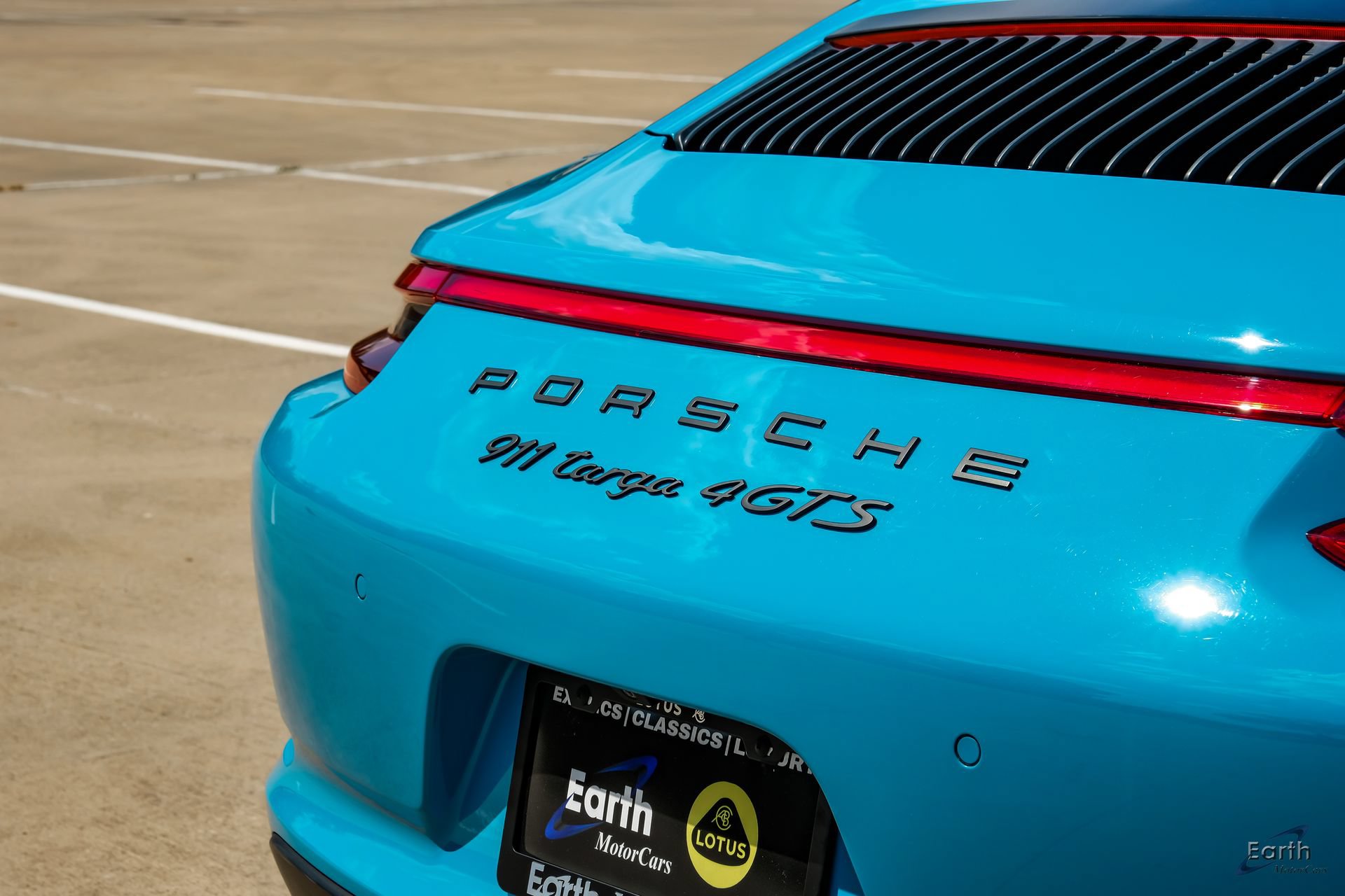 Used 2019 Porsche 911 Targa 4 GTS AWD/4WD image 13