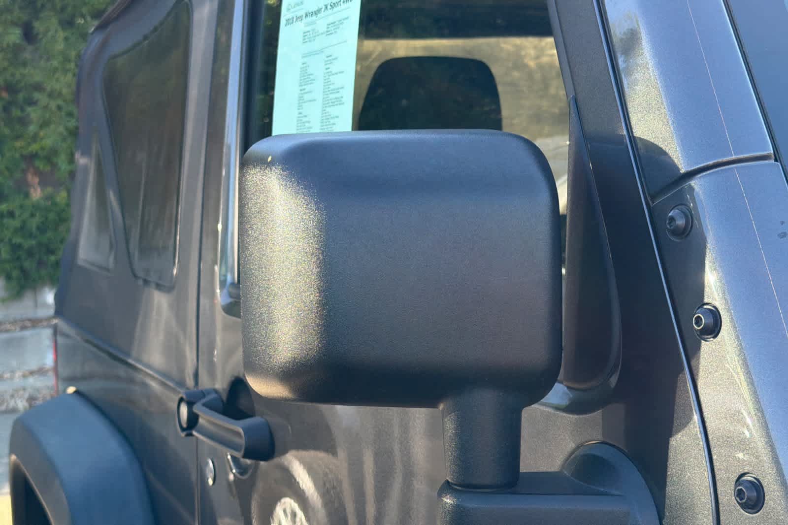 Used 2018 Jeep Wrangler Sport AWD/4WD image 12