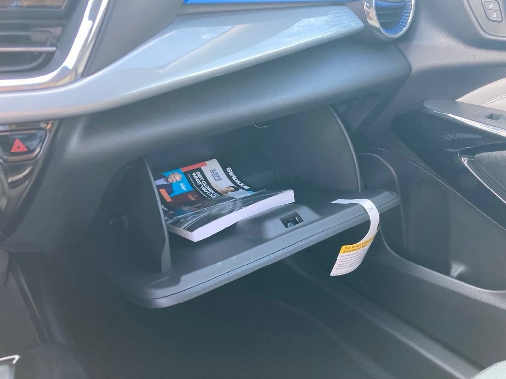 New 2026 Chevrolet Trax LT w/ LT Convenience Package FWD image 17