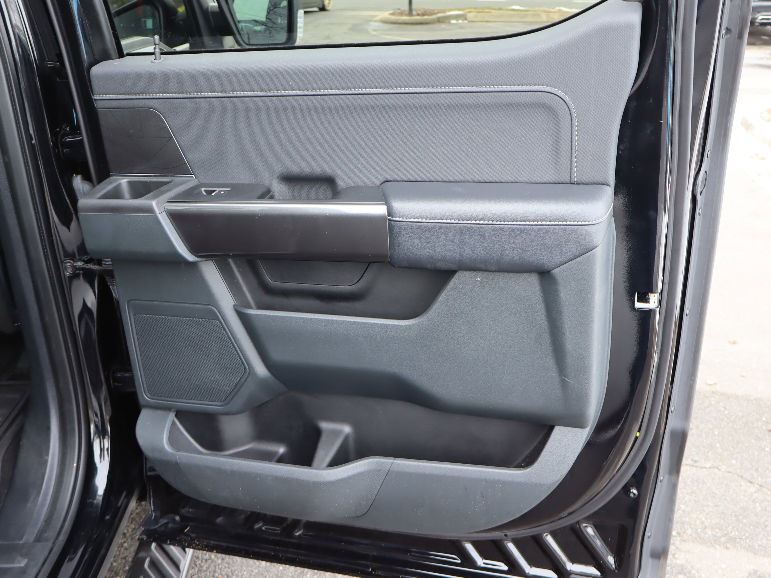 Used 2021 Ford F150 XLT w/ Equipment Group 302A High image 34