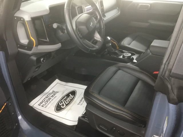 Used 2023 Ford Bronco Badlands w/ Sasquatch Package image 11