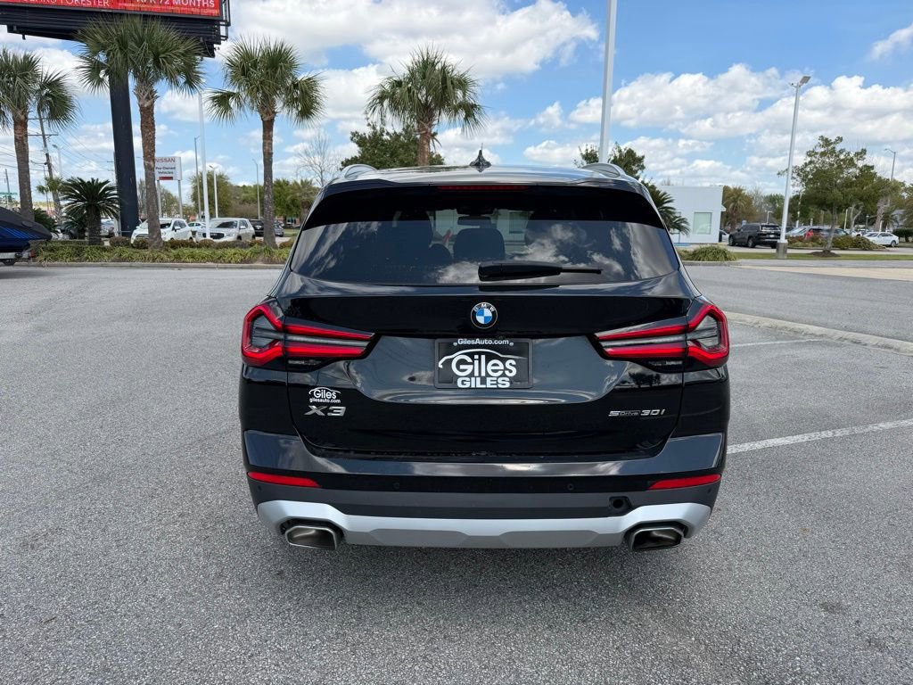 Used 2023 BMW X3 sDrive30i image 4