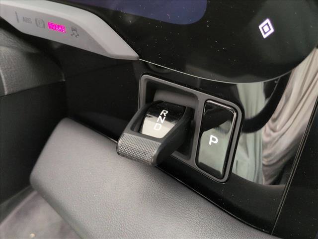 Certified 2022 Porsche Taycan image 13