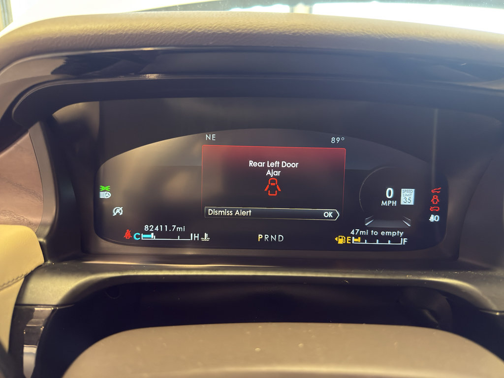 Used 2021 Lincoln Aviator Reserve w/ Equipment Group 201A AWD/4WD image 19