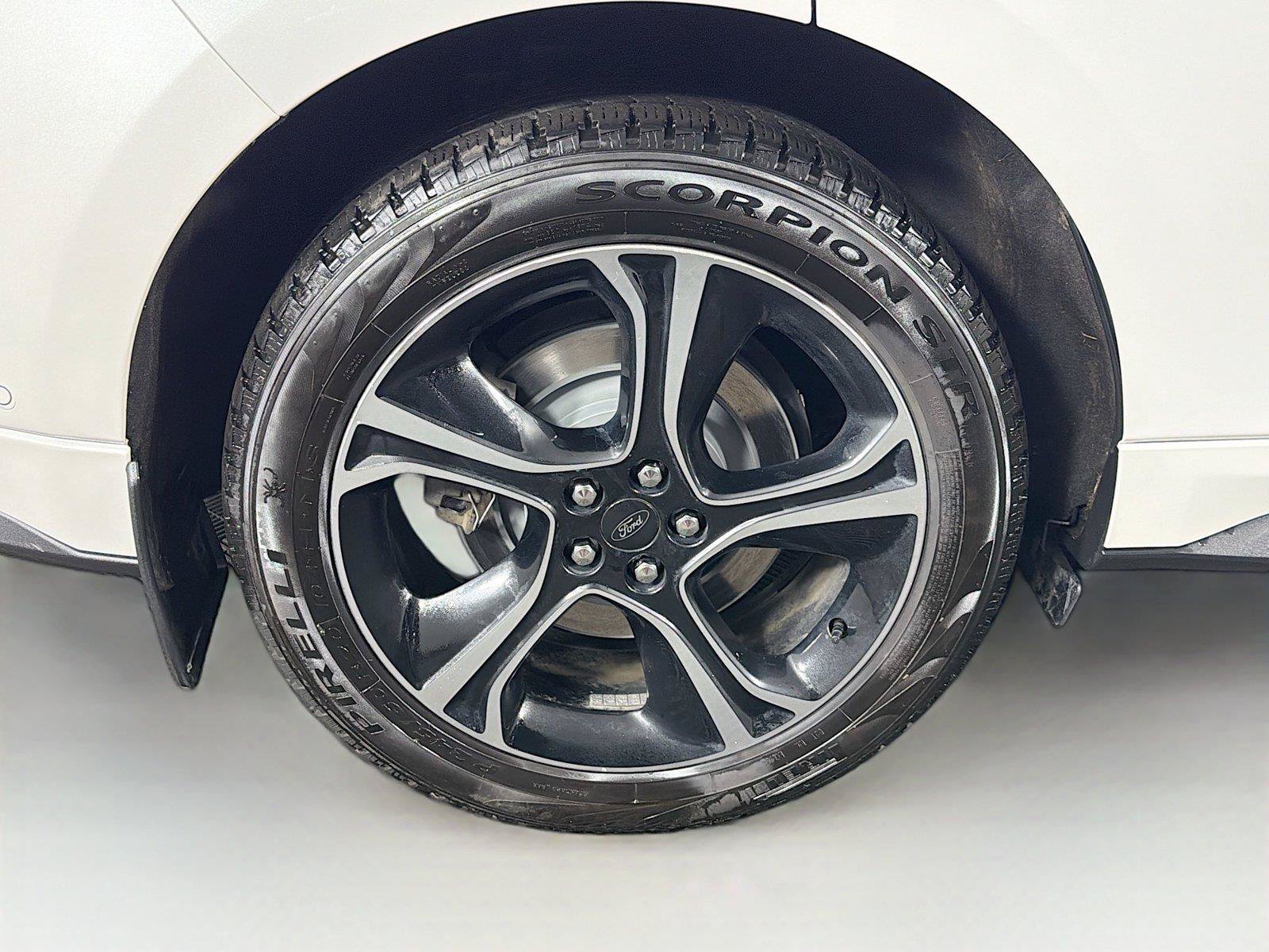 Used 2020 Ford Edge ST w/ Equipment Group 401A AWD/4WD image 35
