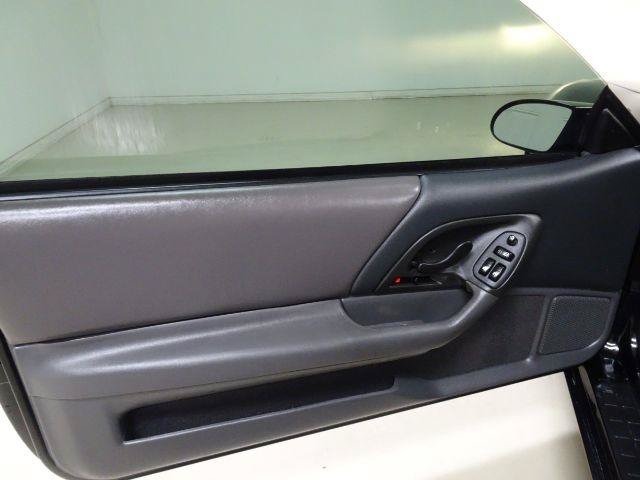 Used 1998 Chevrolet Camaro Z28 w/ Preferred Equipment Group 2 RWD image 11