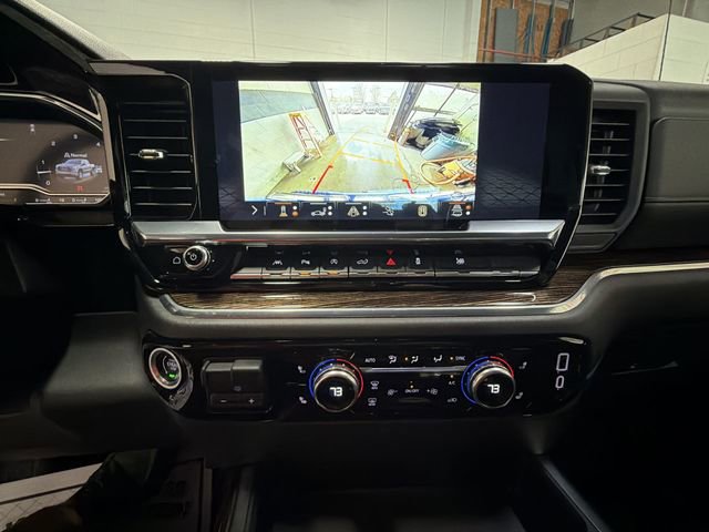 Certified 2024 GMC Sierra 1500 Elevation w/ Elevation Premium Package AWD/4WD image 17