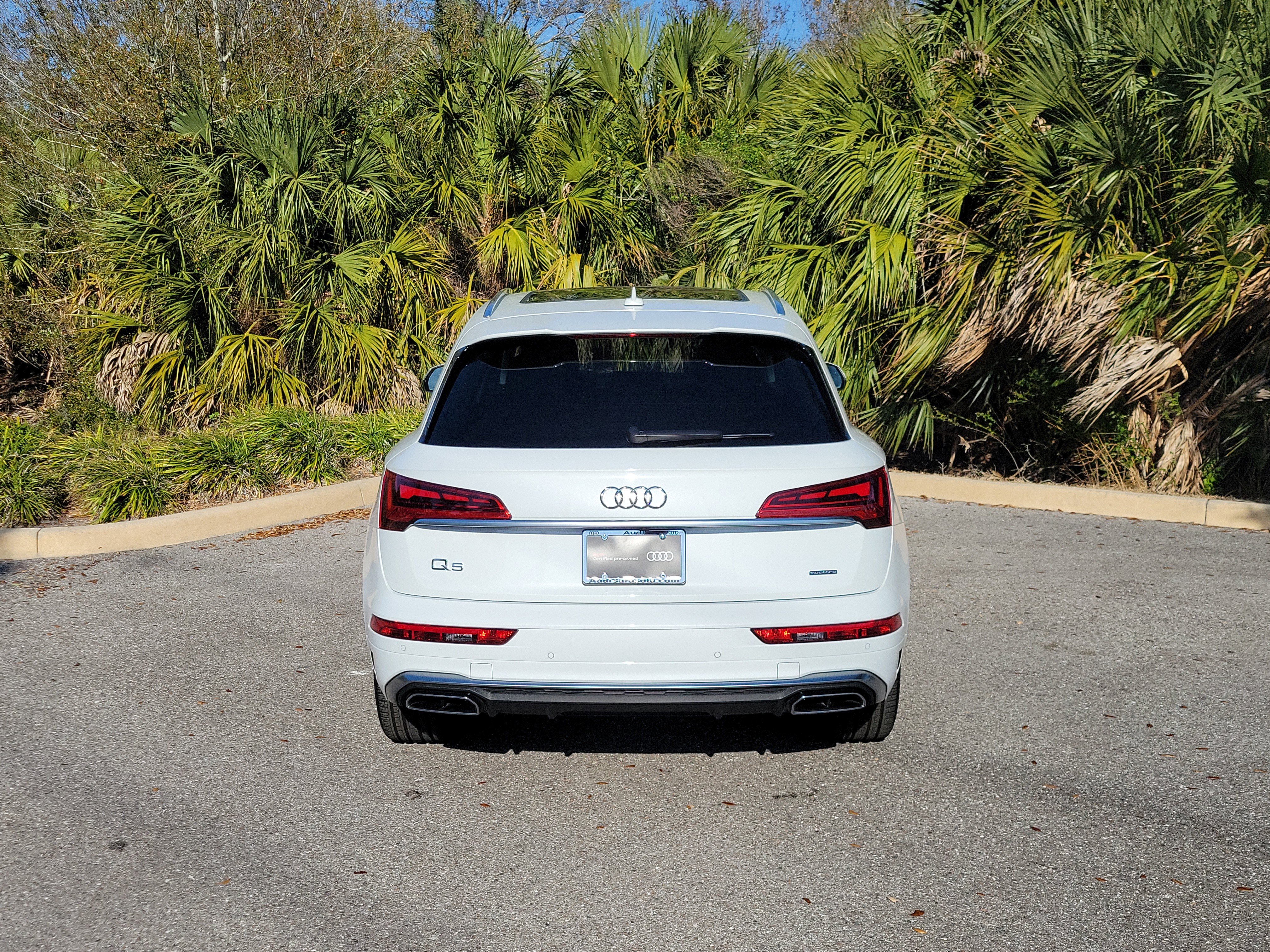 Certified 2025 Audi Q5 2.0T Premium Plus image 5