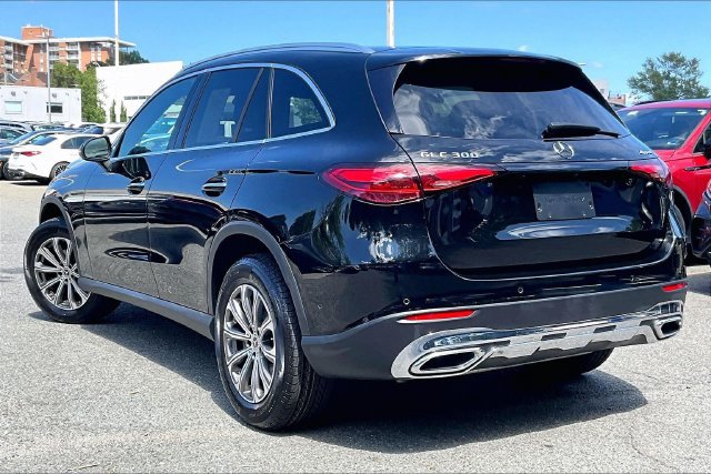 Certified 2023 Mercedes-Benz GLC 300 4MATIC image 10