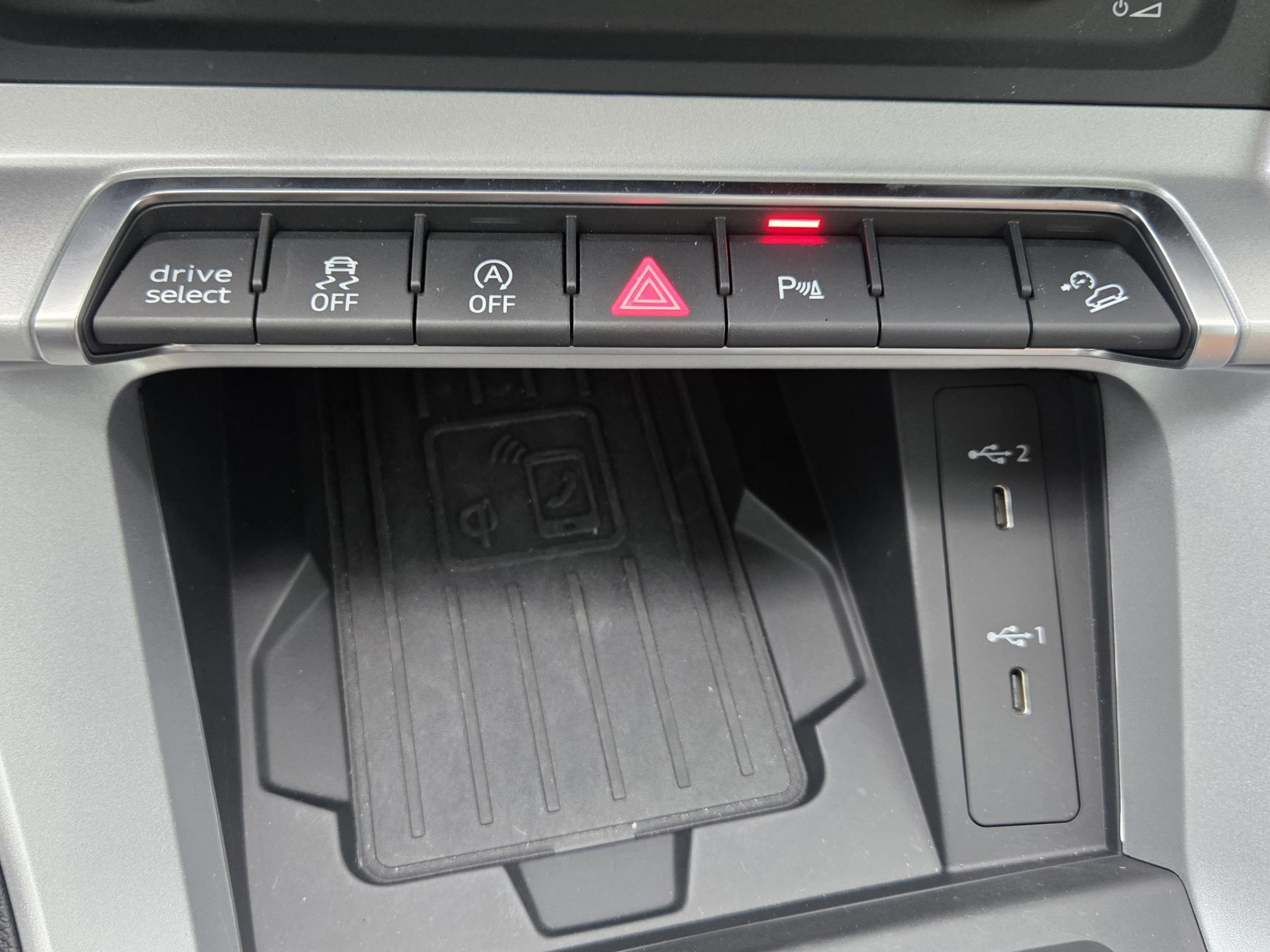 Used 2024 Audi Q3 2.0T Premium Plus AWD/4WD image 18