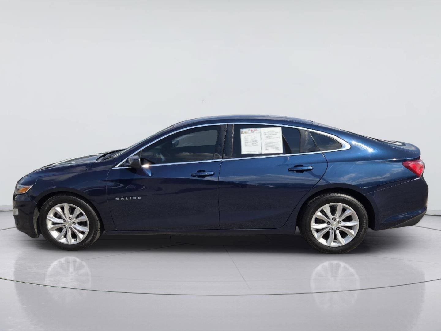 Used 2020 Chevrolet Malibu LT FWD image 5