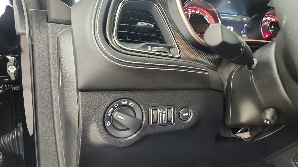 Used 2023 Dodge Challenger SRT Hellcat RWD image 20