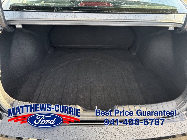 Used 2023 Hyundai Elantra SEL FWD image 13