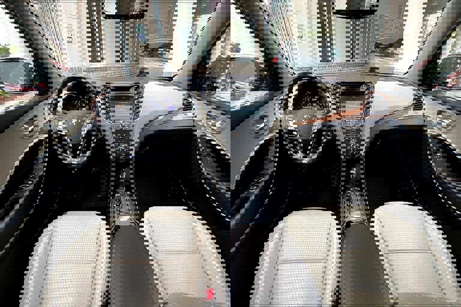 Used 2013 Hyundai Santa Fe Sport w/ Technology Pkg image 16