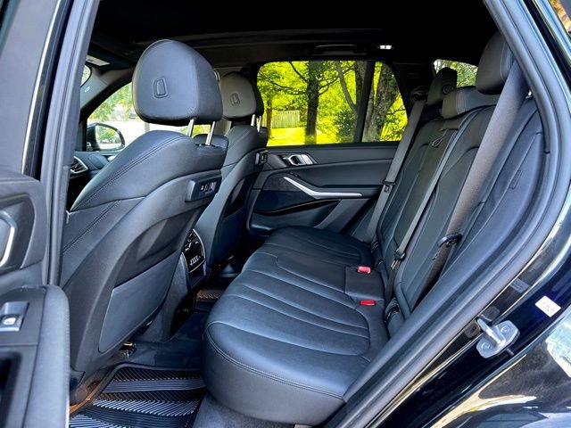 Used 2022 BMW X5 sDrive40i w/ Parking Assistance Package image 22