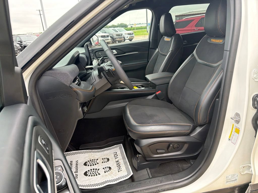 Used 2026 Ford Explorer Tremor w/ Tremor Ultimate Package AWD/4WD image 10