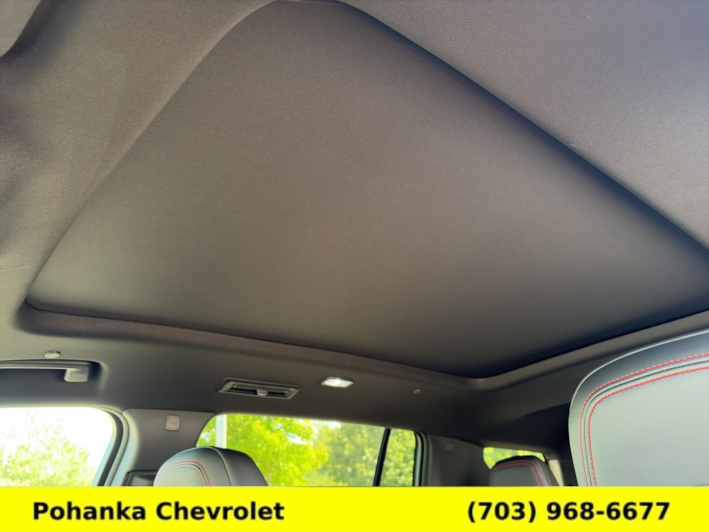 New 2027 Chevrolet Traverse RS w/ LPO, Floor Liner Package AWD/4WD image 19