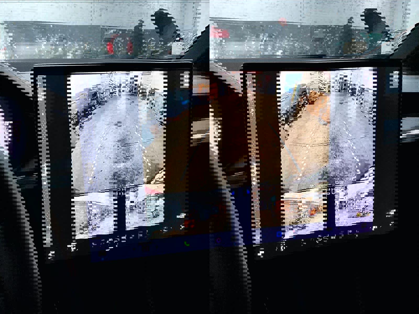 Used 2024 Tesla Model X image 23