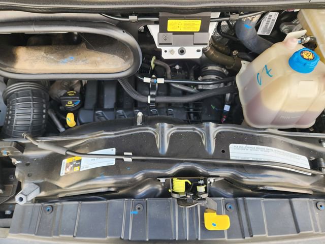 Used 2025 RAM ProMaster 2500 w/ Convenience Group image 32