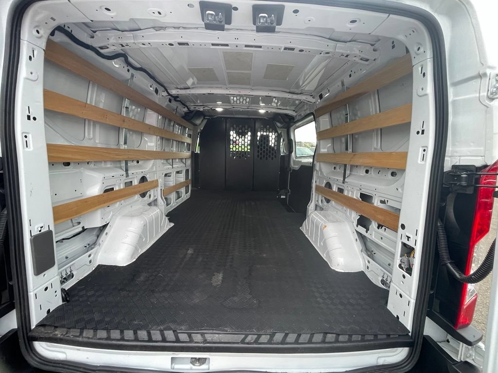 Used 2025 Ford Transit 250 Low Roof w/ Exterior Upgrade Package RWD image 8