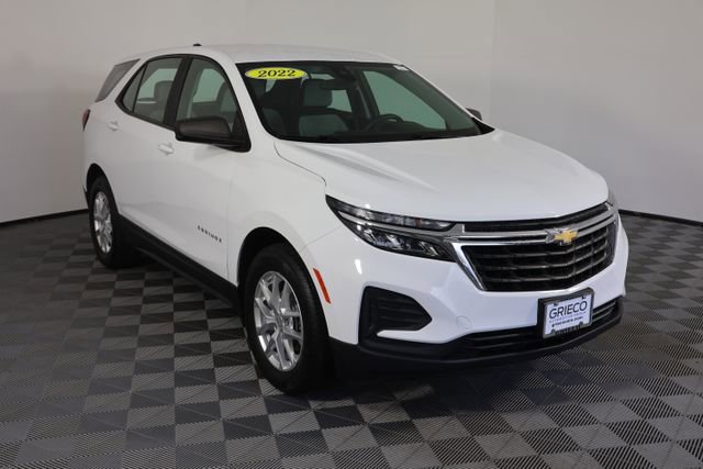 Used 2022 Chevrolet Equinox LS AWD/4WD image 1