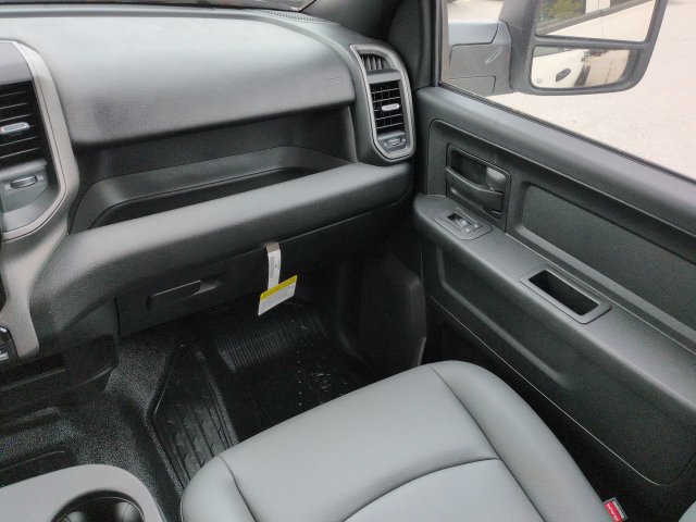 New 2026 RAM 5500 Tradesman AWD/4WD image 16