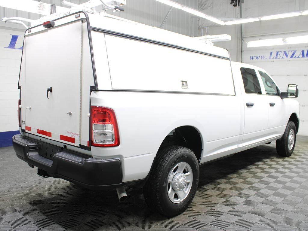 Used 2023 RAM 3500 Tradesman w/ Convenience Group AWD/4WD image 6