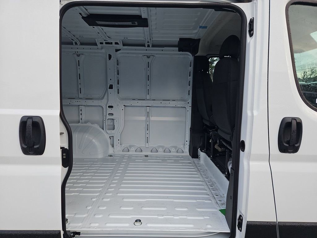 New 2026 RAM ProMaster 1500 w/ Convenience Group FWD image 15