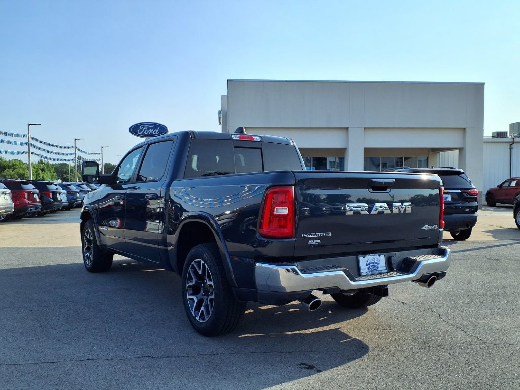 Used 2026 RAM 1500 Laramie AWD/4WD image 2
