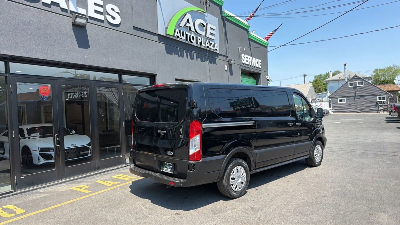 Used 2019 Ford Transit 150 130 Low Roof w/ Exterior Upgrade Package RWD image 6