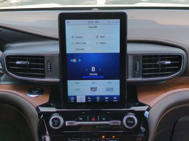 Certified 2022 Ford Explorer King Ranch w/ Premium Technology Package image 22