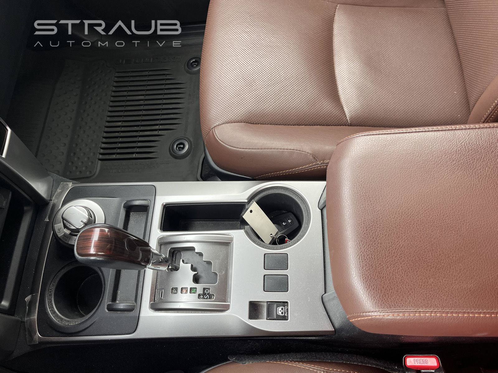 Used 2022 Toyota 4Runner Limited AWD/4WD image 23