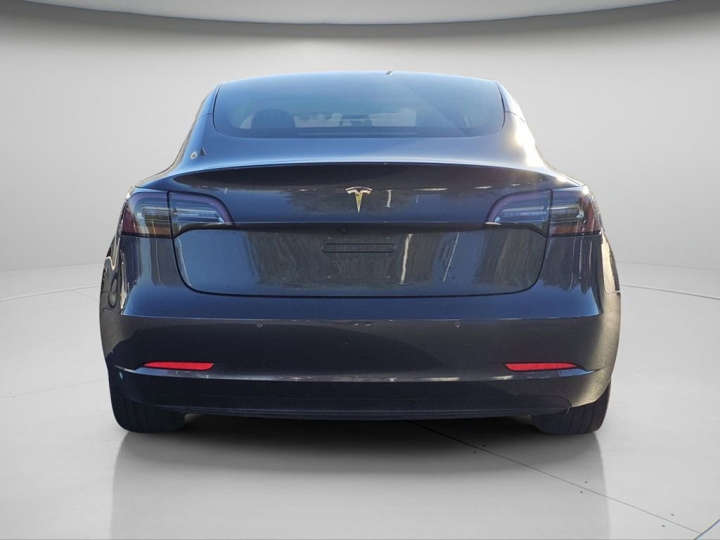 Used 2018 Tesla Model 3 Long Range image 8
