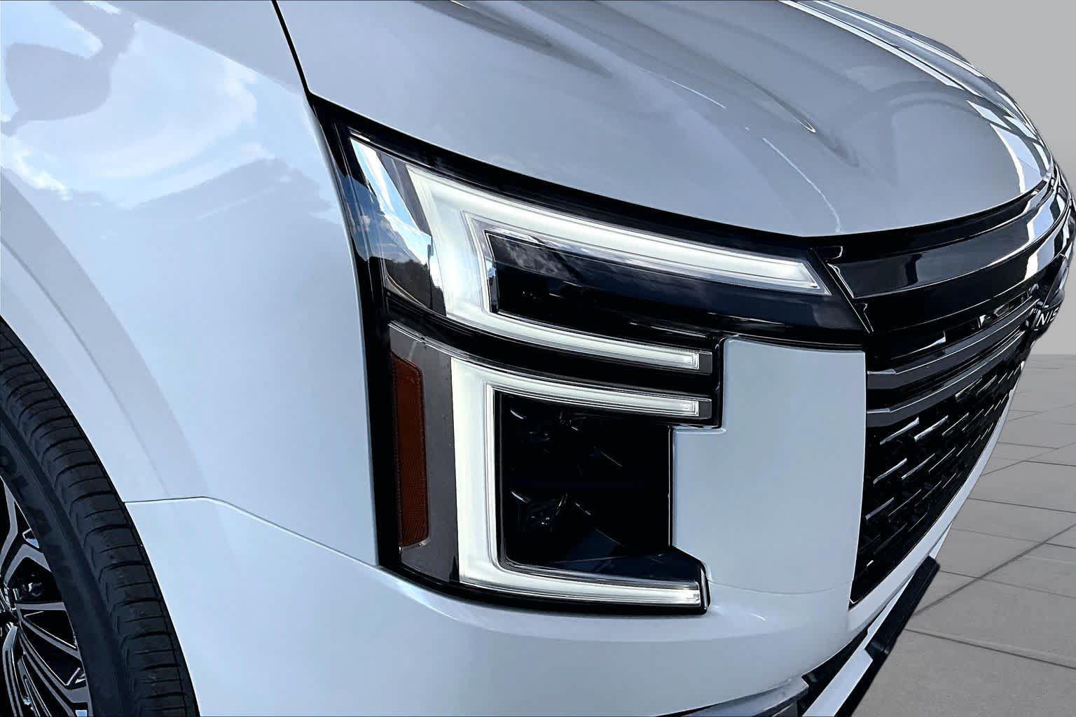New 2026 Nissan Armada Platinum RWD image 18