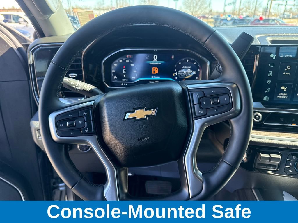 Used 2025 Chevrolet Silverado 2500 LTZ w/ LTZ Premium Package image 15
