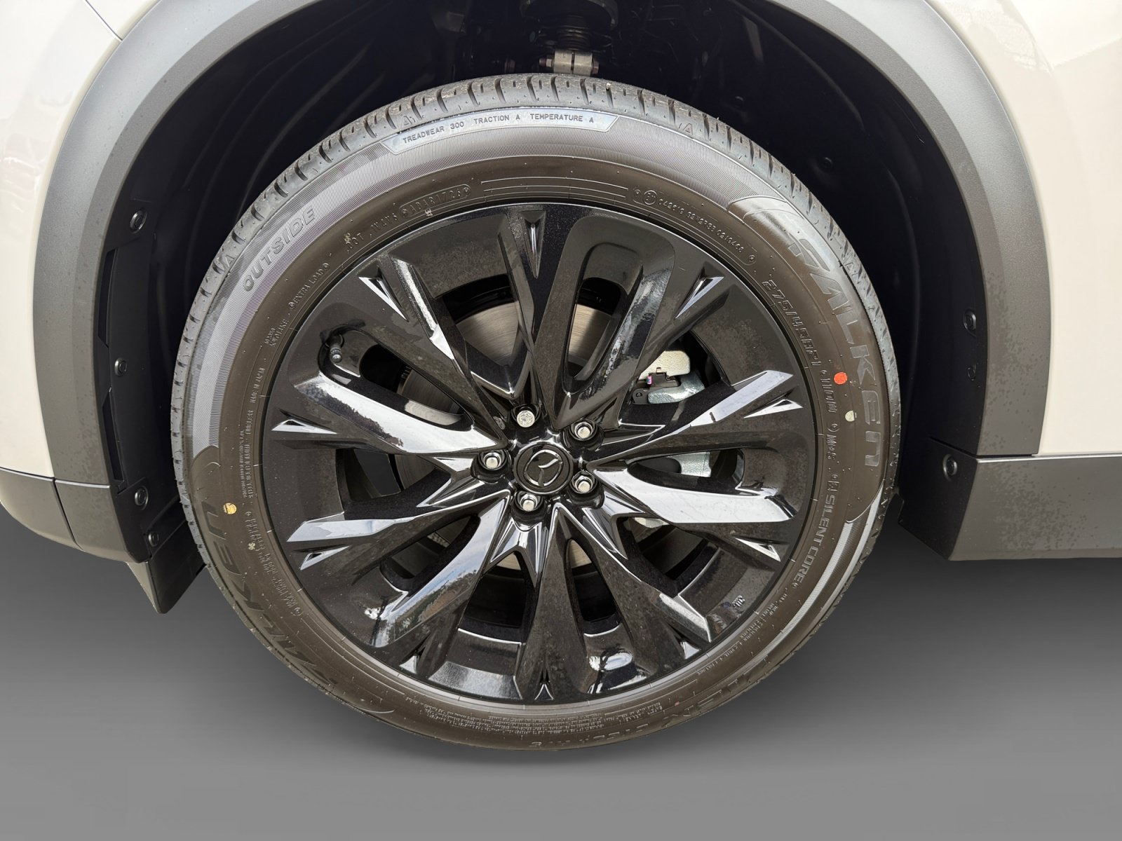 New 2026 MAZDA CX-90 Plug-In Hybrid w/Premium Sport AWD/4WD image 9